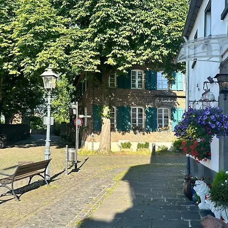 Apartmán Savanna Im Historischen Stadtkern Linn In Krefeld, Naehe Duesseldorf Messe, Airport, Parkmoeglichkeiten Direkt Vor Dem Haus