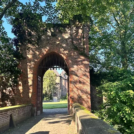Apartmán Savanna Im Historischen Stadtkern Linn In Krefeld, Naehe Duesseldorf Messe, Airport, Parkmoeglichkeiten Direkt Vor Dem Haus *
