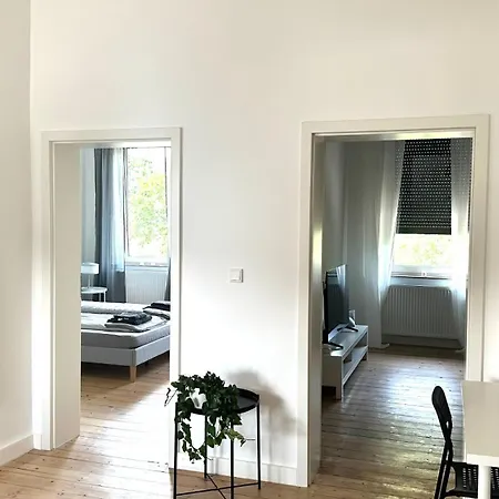 Apartmán Savanna Im Historischen Stadtkern Linn In Krefeld, Naehe Duesseldorf Messe, Airport, Parkmoeglichkeiten Direkt Vor Dem Haus