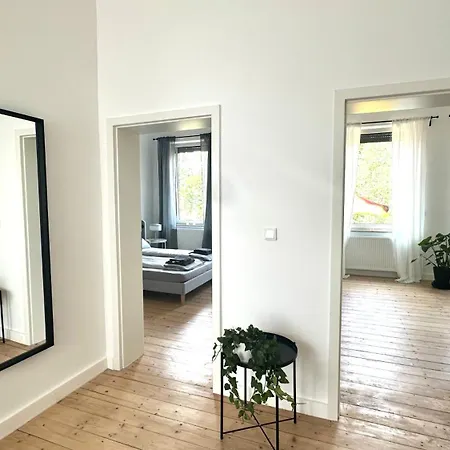 Apartmán Savanna Im Historischen Stadtkern Linn In Krefeld, Naehe Duesseldorf Messe, Airport, Parkmoeglichkeiten Direkt Vor Dem Haus