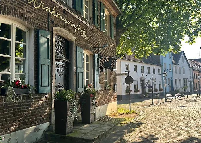 Apartament Savanna Im Historischen Stadtkern Linn In Krefeld, Naehe Duesseldorf Messe, Airport, Parkmoeglichkeiten Direkt Vor Dem Haus Krefeld