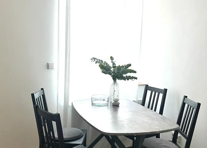 Apartament Savanna Im Historischen Stadtkern Linn In Krefeld, Naehe Duesseldorf Messe, Airport, Parkmoeglichkeiten Direkt Vor Dem Haus *