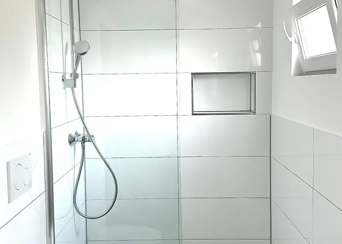 Savanna Im Historischen Stadtkern Linn In Krefeld, Naehe Duesseldorf Messe, Airport, Parkmoeglichkeiten Direkt Vor Dem Haus *