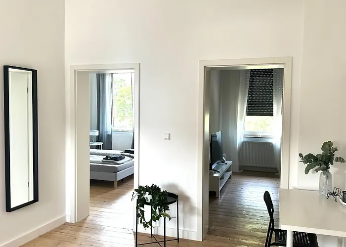 Apartament Savanna Im Historischen Stadtkern Linn In Krefeld, Naehe Duesseldorf Messe, Airport, Parkmoeglichkeiten Direkt Vor Dem Haus