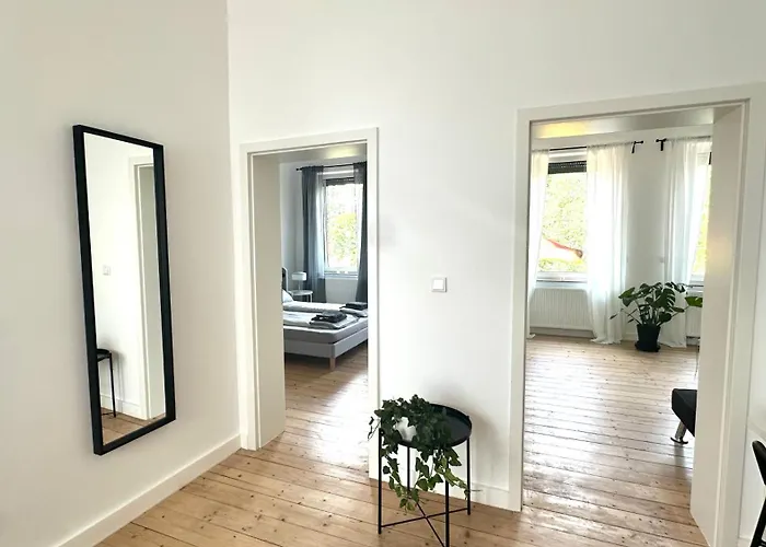 Apartament Savanna Im Historischen Stadtkern Linn In Krefeld, Naehe Duesseldorf Messe, Airport, Parkmoeglichkeiten Direkt Vor Dem Haus