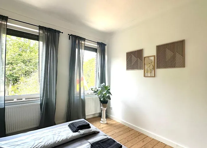 Apartament Savanna Im Historischen Stadtkern Linn In Krefeld, Naehe Duesseldorf Messe, Airport, Parkmoeglichkeiten Direkt Vor Dem Haus